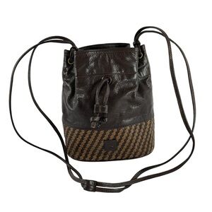 FENDI Brown Leather Intrecciato Woven Leather Bucket Shoulder Bag Made in Italy